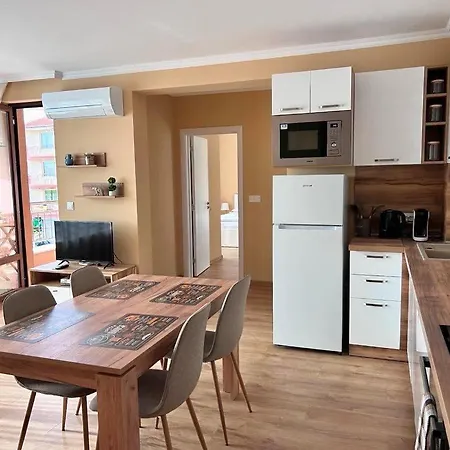 Bella Deluxe رافدا