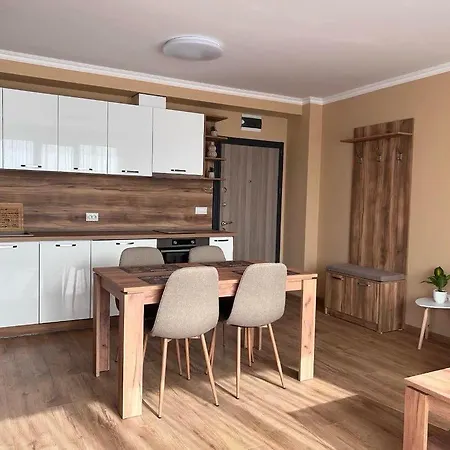 Bella Deluxe Apartment *