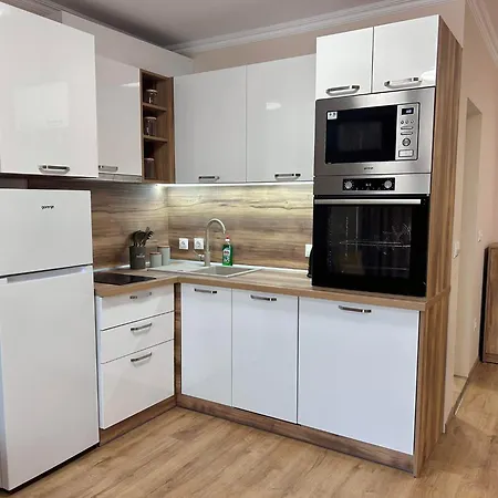 Bella Deluxe Apartment