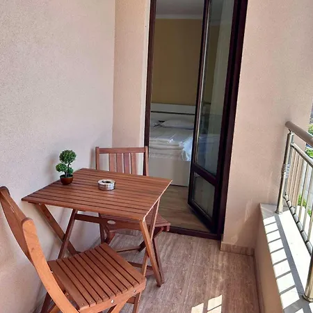 Bella Deluxe Apartment